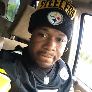 Meet your Posher, Martinez